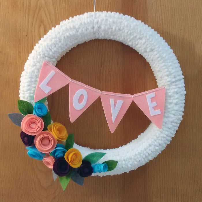 Valentine’s Day Wreath Using Knitting Loom Cricut Felt