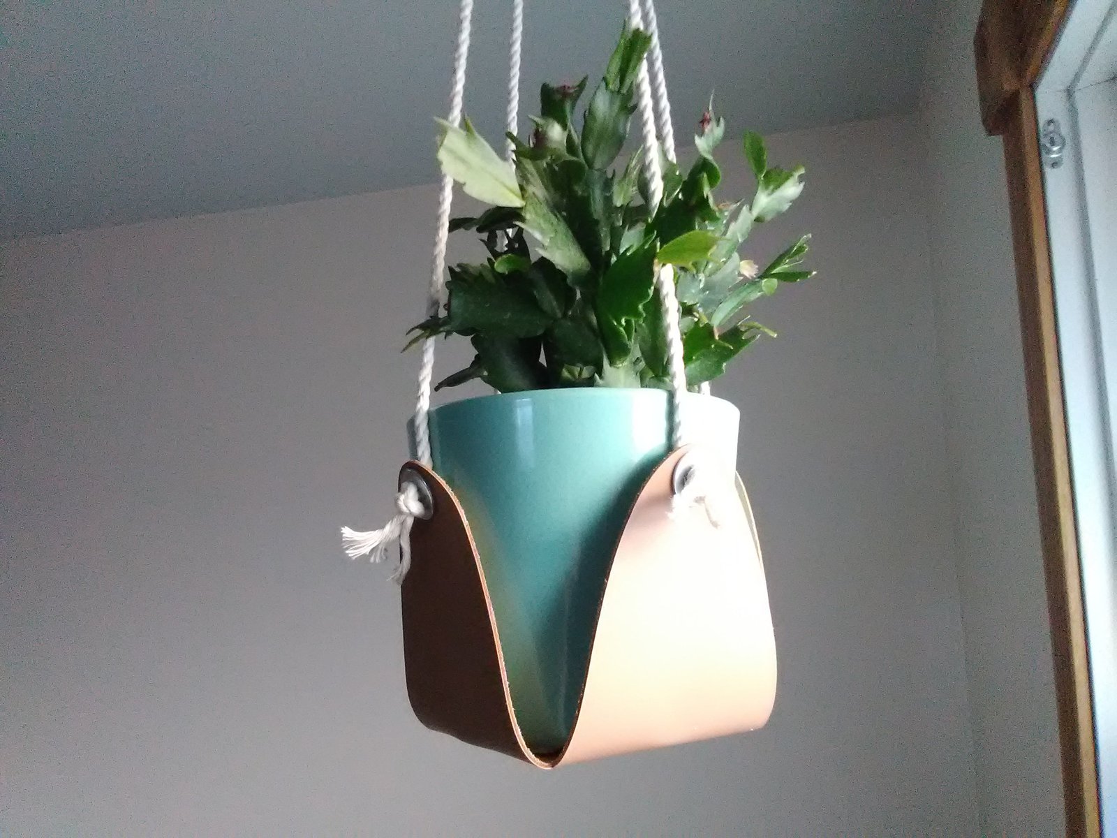 DIY Leather Hanging Planter Die Cut Cricut