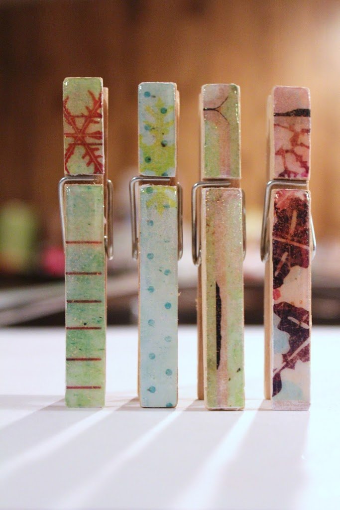 Glitter & Mod Podge ~ Christmas Clothespin Tutorial