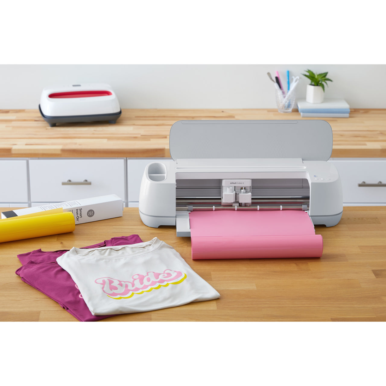 Cricut Smart Iron-On HTV Black and White Bundle